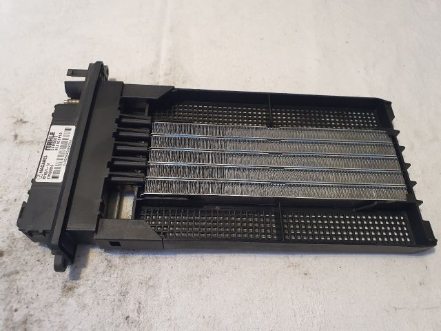 bontott OPEL ASTRA K Fűtőradiátor (Elektromos)