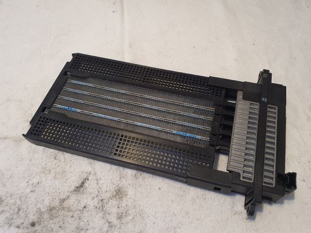 bontott OPEL ASTRA K Fűtőradiátor (Elektromos)