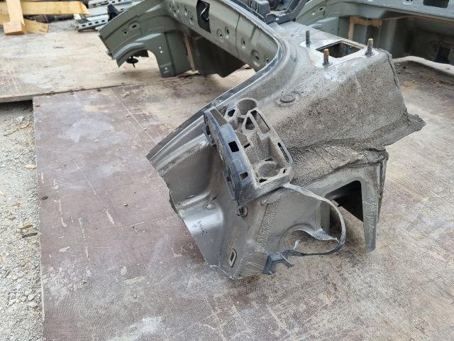 bontott OPEL ASTRA K Hátfal