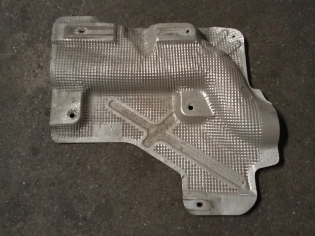 bontott OPEL ASTRA K Hátsó Kipufogó Dob Hővédő Lemez