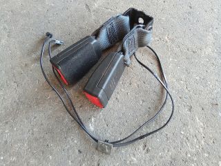 bontott OPEL ASTRA K Hátsó középső Biztonsági Öv Csat