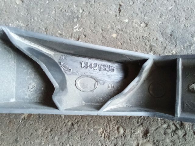 bontott OPEL ASTRA K Hátsó középső Lökhárító Tartó (Műanyag)