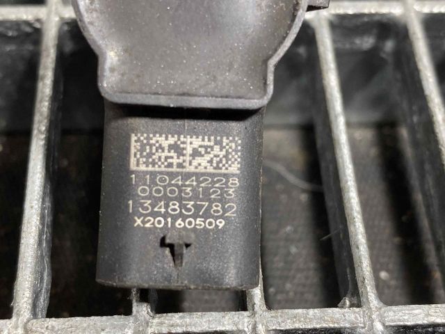 bontott OPEL ASTRA K Hátsó Tolatóradar Fej