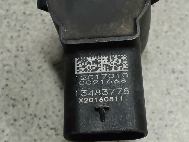 bontott OPEL ASTRA K Hátsó Tolatóradar Fej