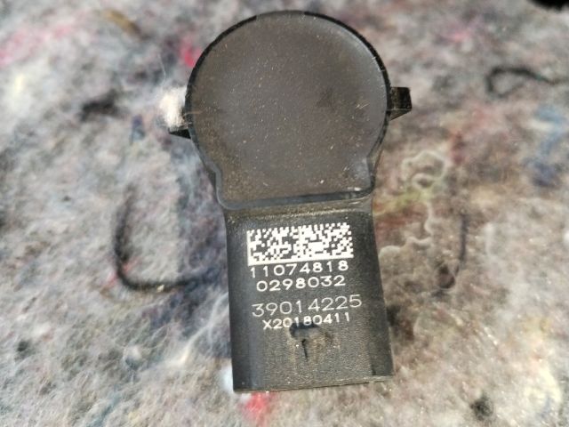 bontott OPEL ASTRA K Hátsó Tolatóradar Fej