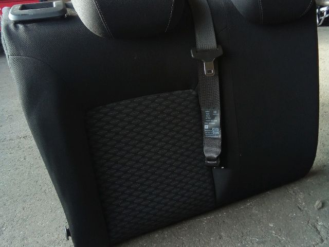 bontott OPEL ASTRA K Hátsó Ülés