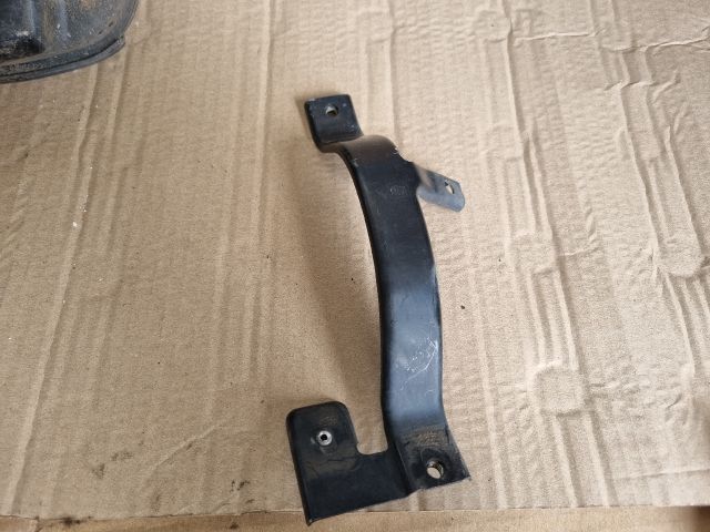 bontott OPEL ASTRA K Homlokfal Alsó Tartó