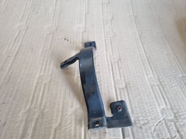 bontott OPEL ASTRA K Homlokfal Alsó Tartó