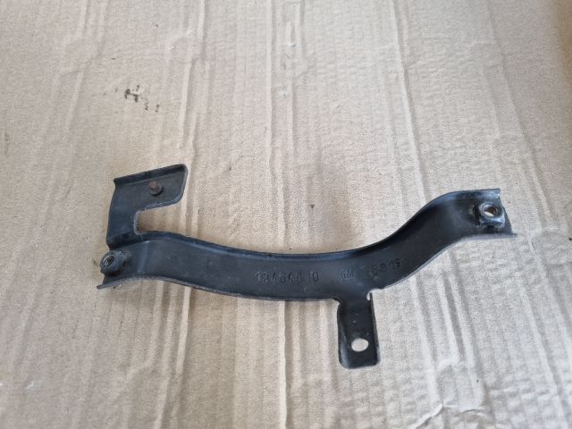 bontott OPEL ASTRA K Homlokfal Alsó Tartó