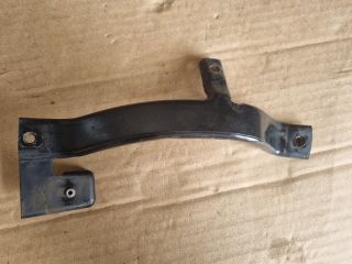 bontott OPEL ASTRA K Homlokfal Alsó Tartó