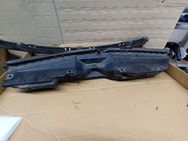 bontott OPEL ASTRA K Homlokfal Burkolat