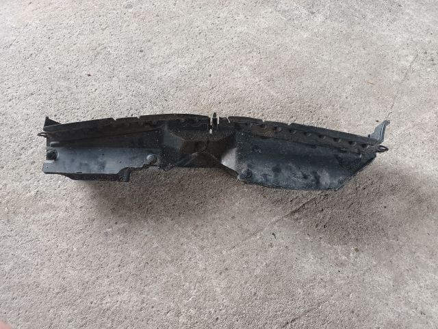 bontott OPEL ASTRA K Homlokfal Burkolat