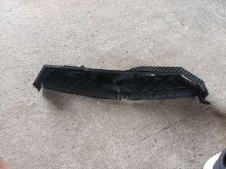 bontott OPEL ASTRA K Homlokfal Burkolat