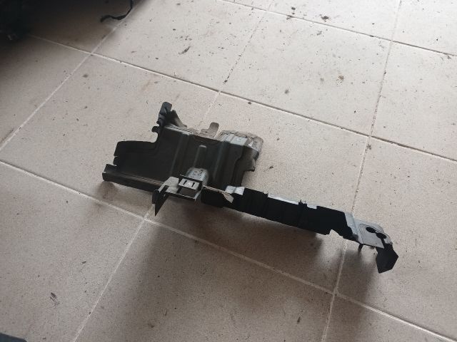 bontott OPEL ASTRA K Hűtő Légterelő