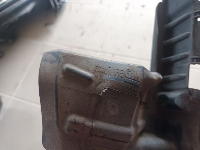 bontott OPEL ASTRA K Hűtő Légterelő