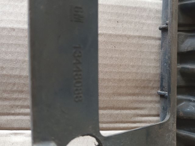 bontott OPEL ASTRA K Hűtőrács