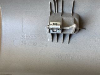 bontott OPEL ASTRA K Jobb A Oszlop Burkolat