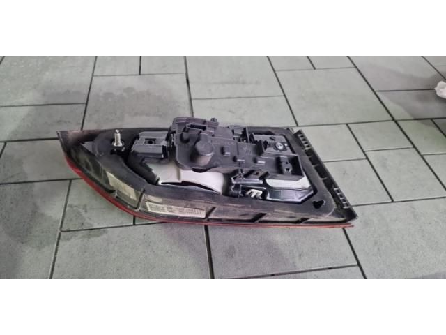 bontott OPEL ASTRA K Jobb Belső Hátsó Lámpa