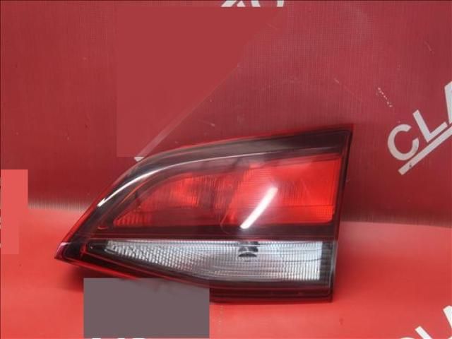 bontott OPEL ASTRA K Jobb Belső Hátsó Lámpa