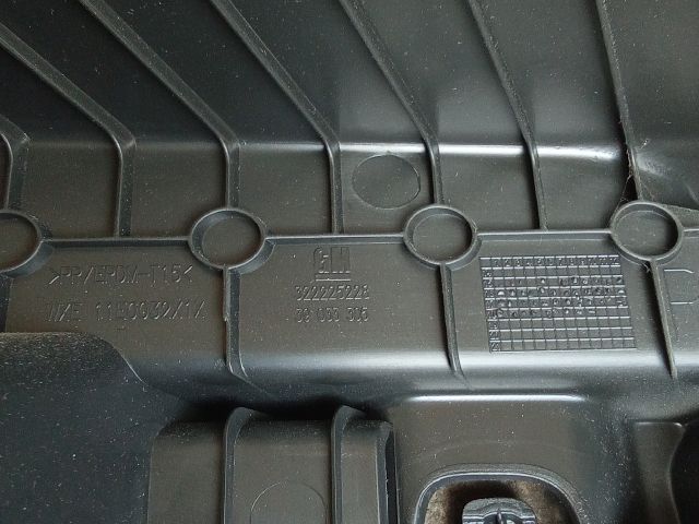 bontott OPEL ASTRA K Jobb C Oszlop Burkolat