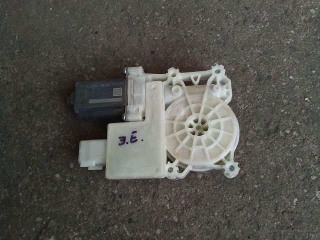 bontott OPEL ASTRA K Jobb első Ablakemelő Motor