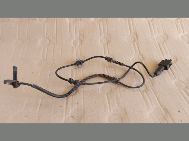 bontott OPEL ASTRA K Jobb első ABS Jeladó