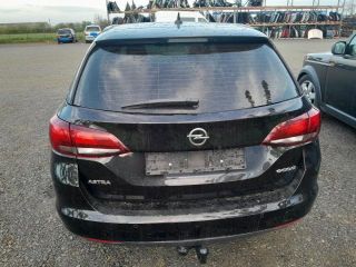 bontott OPEL ASTRA K Jobb első Ajtó Kárpit