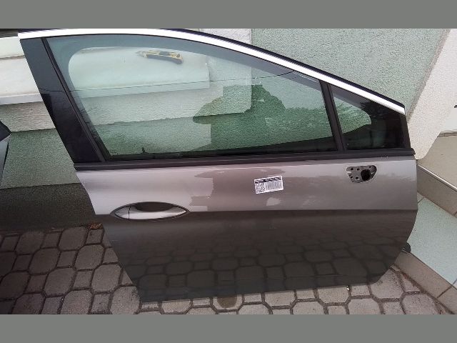 bontott OPEL ASTRA K Jobb első Ajtó (Részeivel)