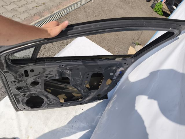 bontott OPEL ASTRA K Jobb első Ajtó (Üres lemez)