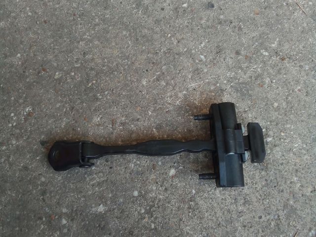 bontott OPEL ASTRA K Jobb első Ajtóhatároló