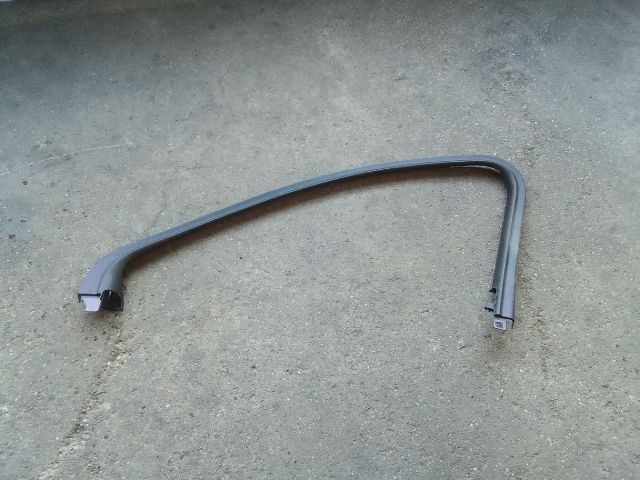 bontott OPEL ASTRA K Jobb első Ajtókeret Burkolat