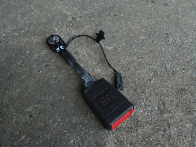 bontott OPEL ASTRA K Jobb első Biztonsági Öv Csat