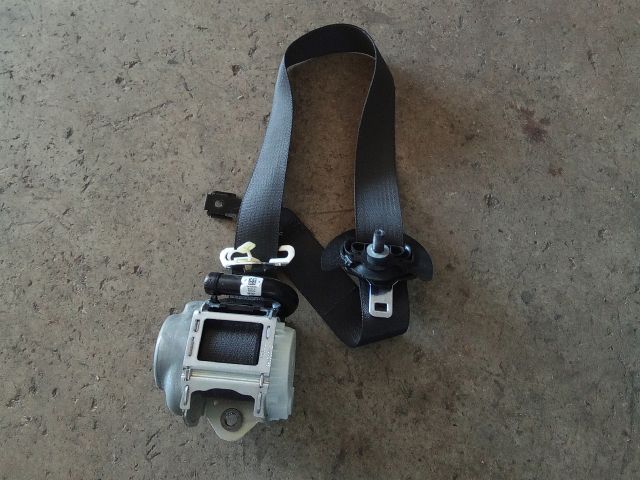 bontott OPEL ASTRA K Jobb első Biztonsági Öv