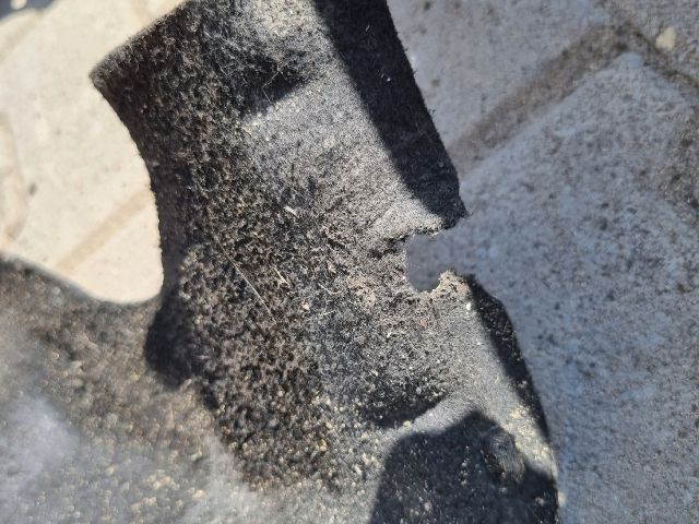 bontott OPEL ASTRA K Jobb első Első Dobbetét (Kerékjárati, Műanyag)