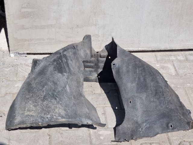 bontott OPEL ASTRA K Jobb első Első Dobbetét (Kerékjárati, Műanyag)