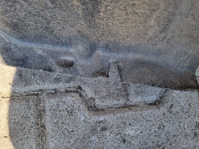 bontott OPEL ASTRA K Jobb első Első Dobbetét (Kerékjárati, Műanyag)