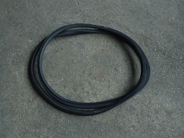 bontott OPEL ASTRA K Jobb első Gumikéder