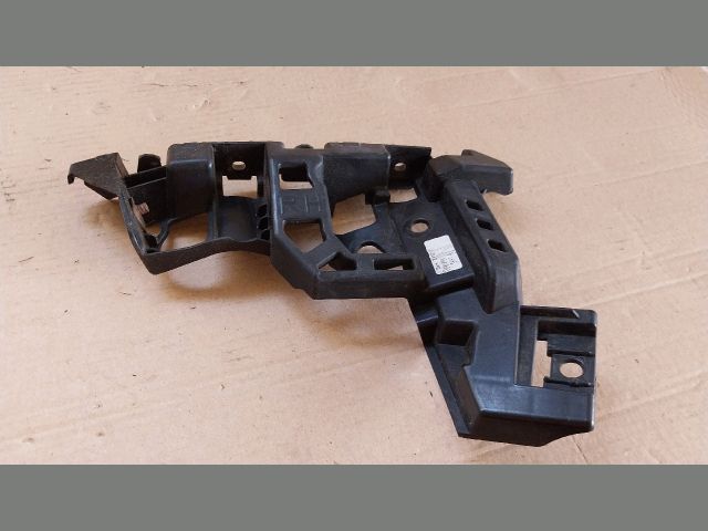 bontott OPEL ASTRA K Jobb első Oldal Lökhárító Tartó (Műanyag)