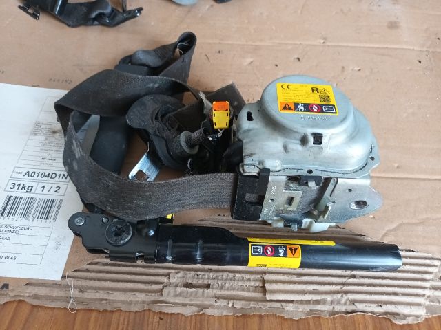 bontott OPEL ASTRA K Jobb első Övfeszítő