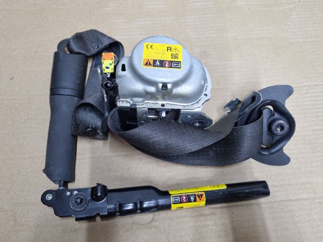 bontott OPEL ASTRA K Jobb első Övfeszítő