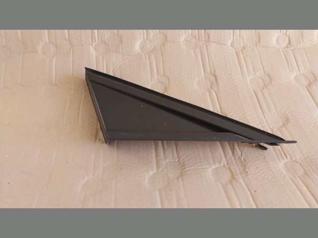 bontott OPEL ASTRA K Jobb első Sárvédő Díszléc