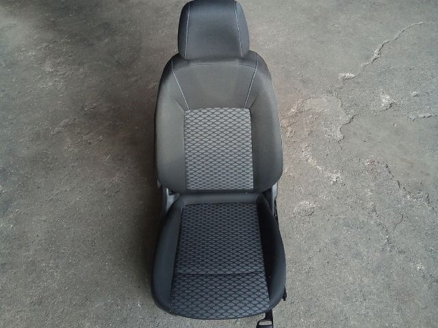 bontott OPEL ASTRA K Jobb első Ülés