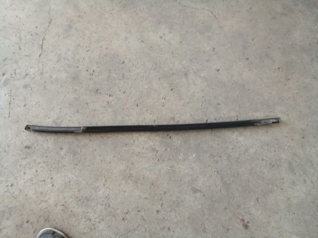 bontott OPEL ASTRA K Jobb első Vízlehúzó Gumicsík