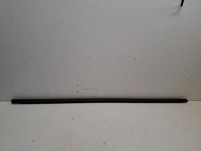 bontott OPEL ASTRA K Jobb első Vízlehúzó Gumicsík