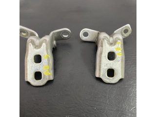 bontott OPEL ASTRA K Jobb első Zsanér