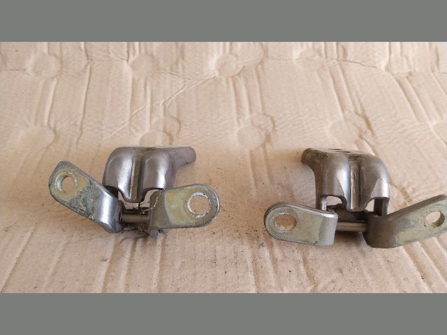 bontott OPEL ASTRA K Jobb első Zsanér