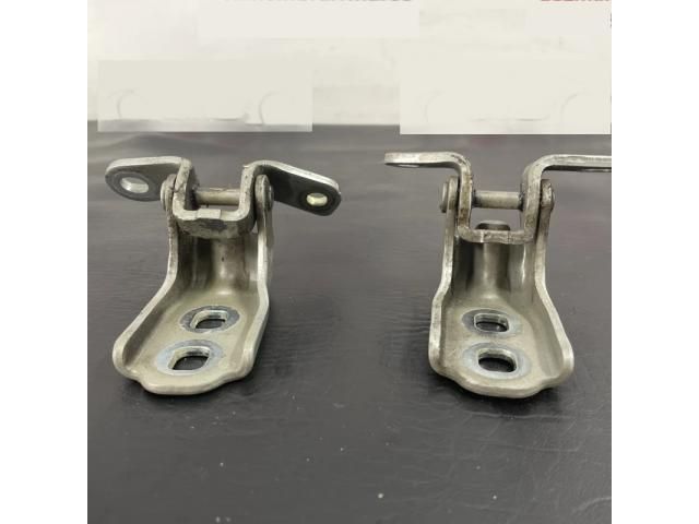 bontott OPEL ASTRA K Jobb első Zsanér