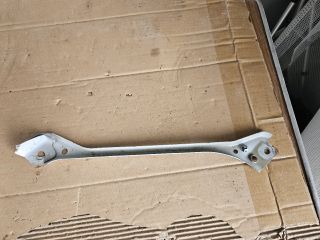 bontott OPEL ASTRA K Jobb Fényszóró Tartó