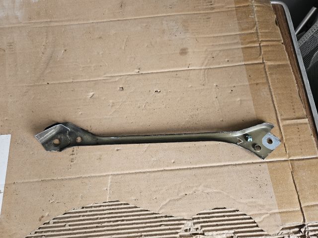 bontott OPEL ASTRA K Jobb Fényszóró Tartó