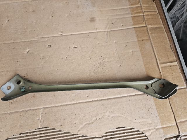 bontott OPEL ASTRA K Jobb Fényszóró Tartó